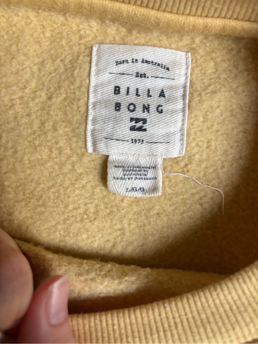 Billabong Yellow Peace & Love Graphic Crewneck - Picture 4 of 4